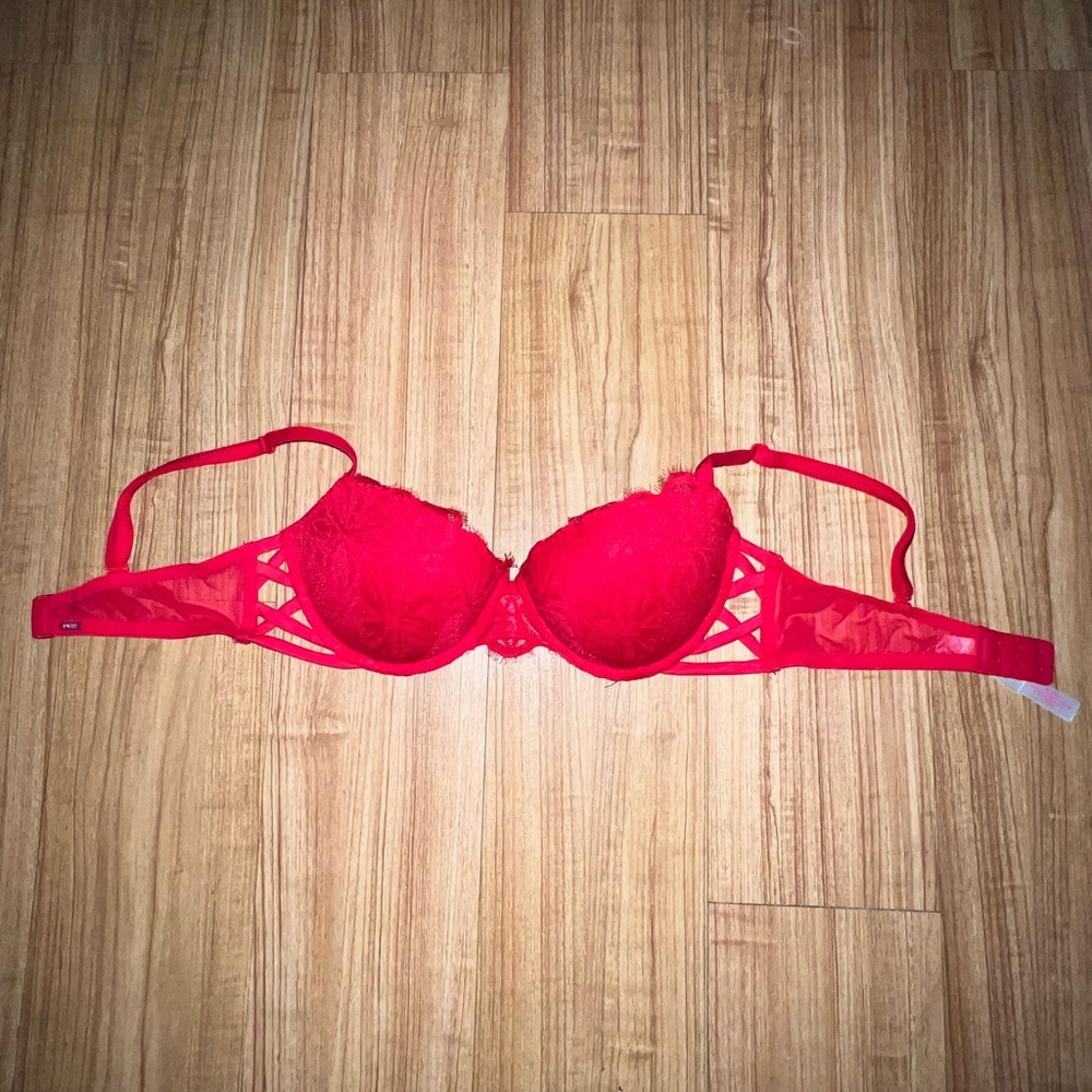 Victoria's Secret Red Padded Demi Bra (36 C)